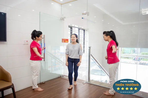 Hình ảnh: Khách đến triệt lông