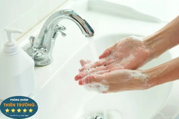 Hình ảnh: Vệ sinh tay sạch sẽ