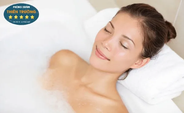 Hình ảnh: Tắm rửa sạch sẽ mỗi ngày hạn chế căng thẳng