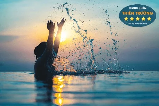 Hình ảnh: Đi bơi đem lại cảm giác thoải mái