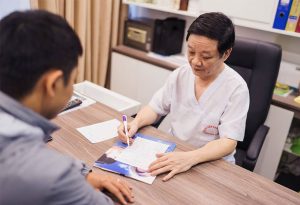 Hình ảnh: Bác sĩ Phạm Hồng Lãnh
