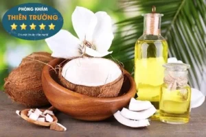 Hình ảnh: Mẹo hỗ trợ điều trị nám tàn nhang bằng dầu dừa.