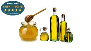 Hình ảnh: Hỗ trợ điều trị nám tàn nhang bằng mật ong và dầu oliu.