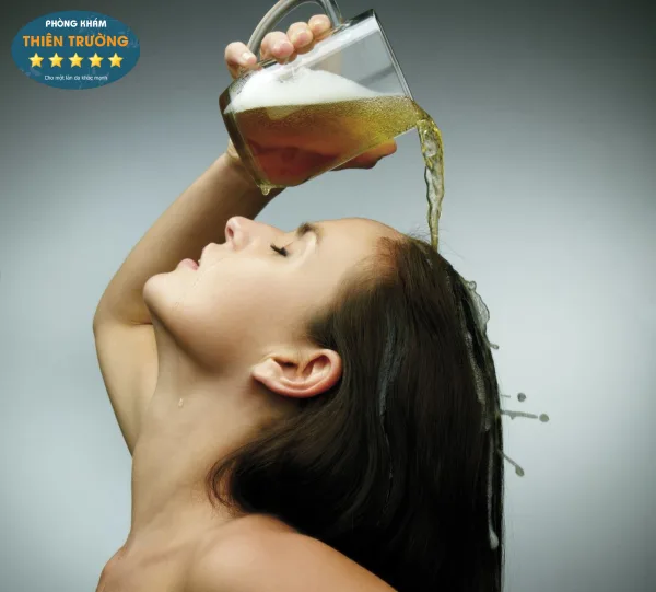 Hình ảnh: Phục hồi tóc hư tổn bằng bia