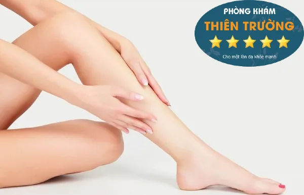 Hình ảnh: Triệt lông chân.