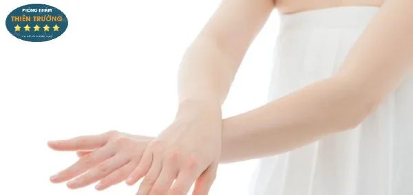 Hình ảnh: Triệt lông tay.
