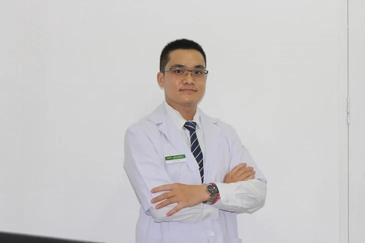 Hình ảnh: Bác sĩ Bùi Thanh Tùng.